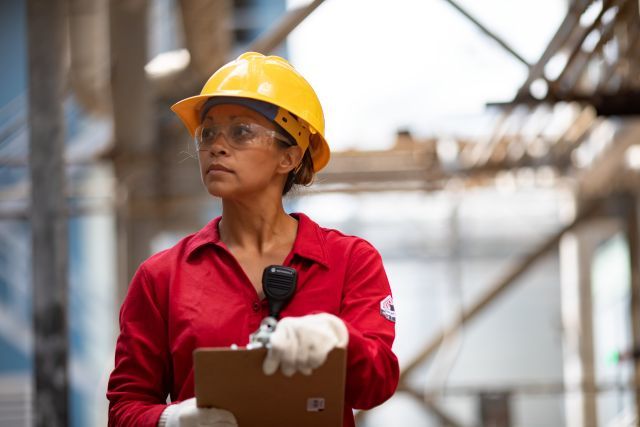 walkie talkie para la industria minera, soluciones moviles en colombia