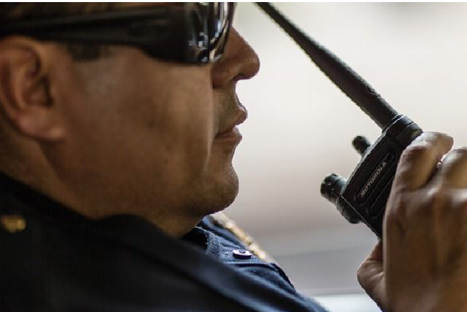 walkie talkie para servicios de seguridad, soluciones de radiocomunicaciones en colombia